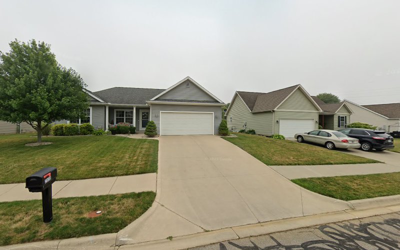 Funeral Services at Gears & Games in Warsaw, Indiana | FuneralHomes.fyi Gears & Games Warsaw Indiana