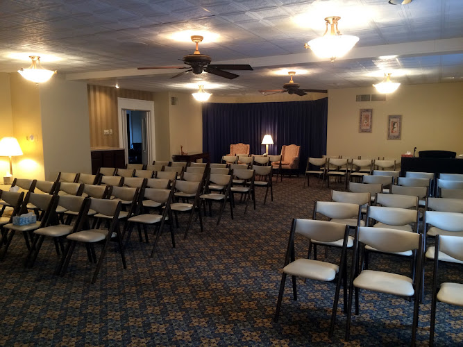 Funeral Services at Goodwine Funeral Homes & Cremation Services – Robinson in Robinson, Illinois | FuneralHomes.fyi Goodwine Funeral Homes & Cremation Services – Robinson Robinson Illinois