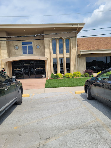 Funeral Services at Gatling’s Chapel Inc in South Holland, Illinois | FuneralHomes.fyi Gatling’s Chapel Inc South Holland Illinois