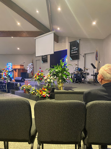 Funeral Services at Haensel Funeral Home in Minier, Illinois | FuneralHomes.fyi Haensel Funeral Home Minier Illinois