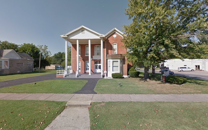 Funeral Services at Gholsons Funeral Home in McLeansboro, Illinois | FuneralHomes.fyi Gholsons Funeral Home McLeansboro Illinois