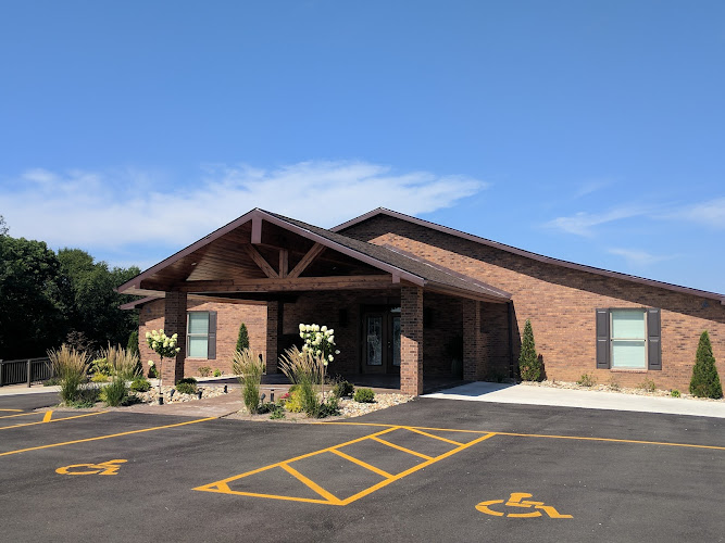 Funeral Services at Newell Funeral Home in Mt Vernon, Illinois | FuneralHomes.fyi Newell Funeral Home Mt Vernon Illinois