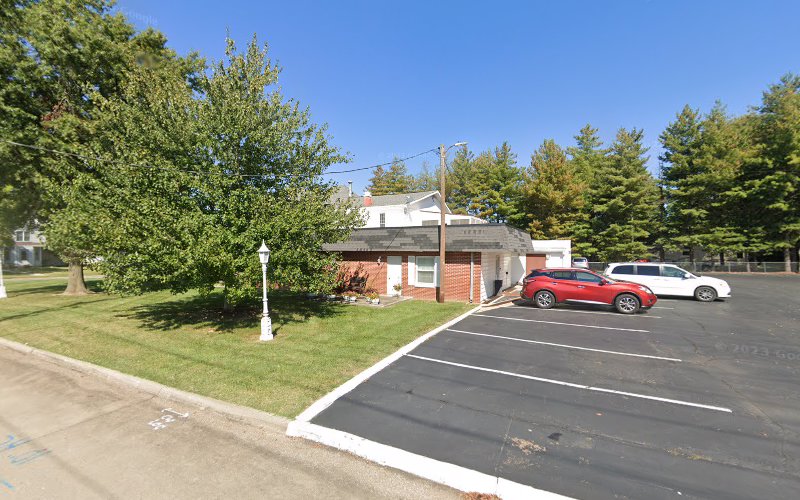 Funeral Services at Riggin -Pillatsch & Burke Funeral Home in Carterville, Illinois | FuneralHomes.fyi Riggin -Pillatsch & Burke Funeral Home Carterville Illinois