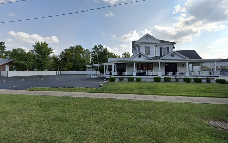 Funeral Services at Parker-Reedy Funeral Home in West Frankfort, Illinois | FuneralHomes.fyi Parker-Reedy Funeral Home West Frankfort Illinois