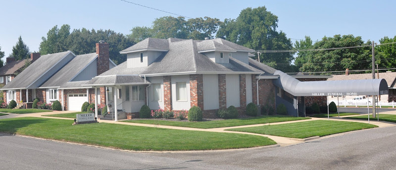 Funeral Services at Miller Funeral Home in Vandalia, Illinois | FuneralHomes.fyi Miller Funeral Home Vandalia Illinois