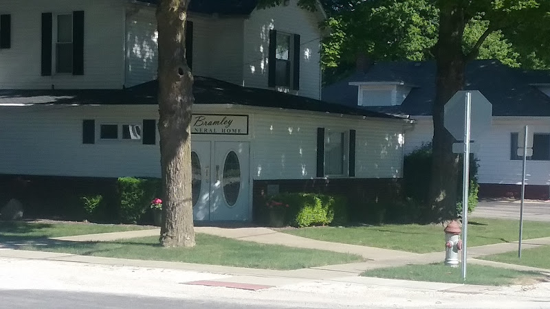 Funeral Services at Bramley Funeral Home in Divernon, Illinois | FuneralHomes.fyi Bramley Funeral Home Divernon Illinois