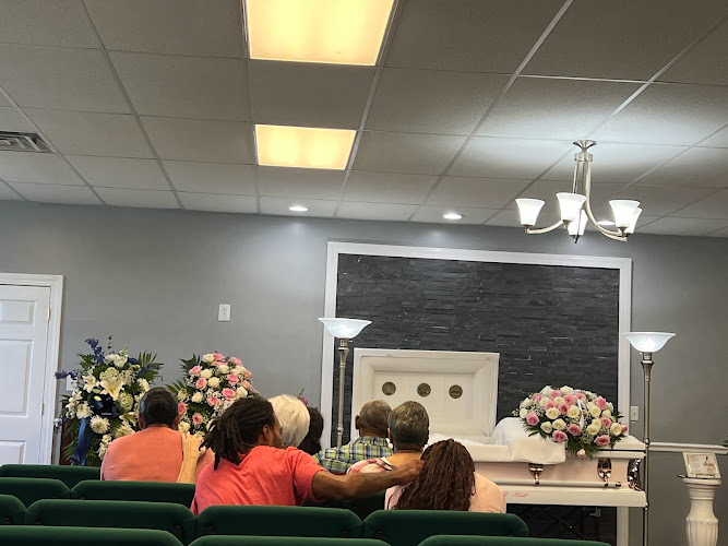 Funeral Services at Massie Funeral Home in Mounds, Illinois | FuneralHomes.fyi Massie Funeral Home Mounds Illinois