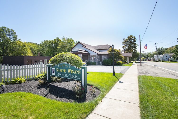 Funeral Services at Lane Shafer-Winans Chapel in Cortland, Ohio | FuneralHomes.fyi Lane Shafer-Winans Chapel Cortland Ohio