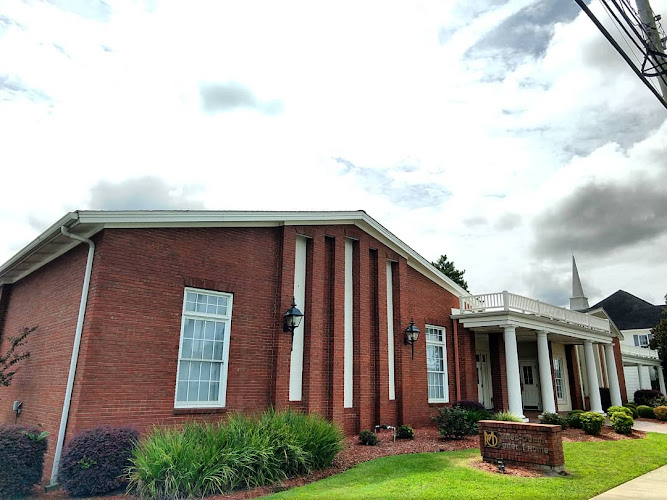 Funeral Services at Miles-Odum Funeral Home in Waycross, Georgia | FuneralHomes.fyi Miles-Odum Funeral Home Waycross Georgia