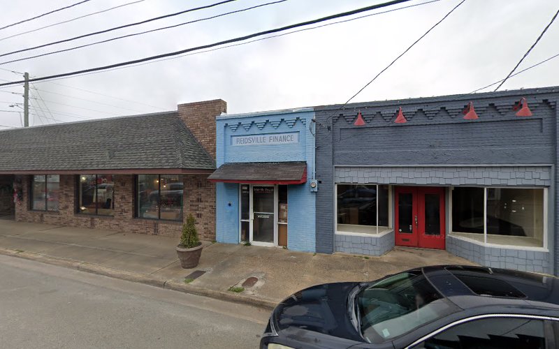 Funeral Services at Reidsville Chapel in Reidsville, Georgia | FuneralHomes.fyi Reidsville Chapel Reidsville Georgia