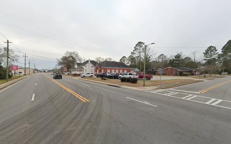 Funeral Services at Brannen-Kennedy Funeral Home in Glennville, Georgia | FuneralHomes.fyi Brannen-Kennedy Funeral Home Glennville Georgia