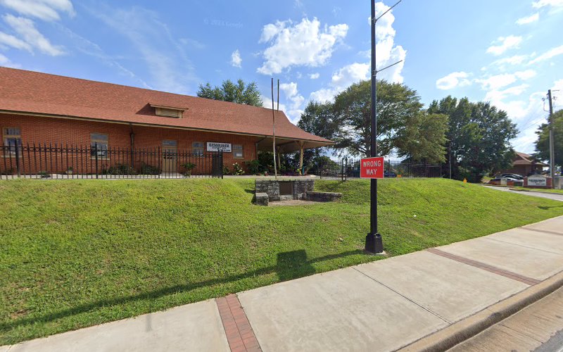 Funeral Services at Middleton’s Mortuary Transport in Fairburn, Georgia | FuneralHomes.fyi Middleton’s Mortuary Transport Fairburn Georgia