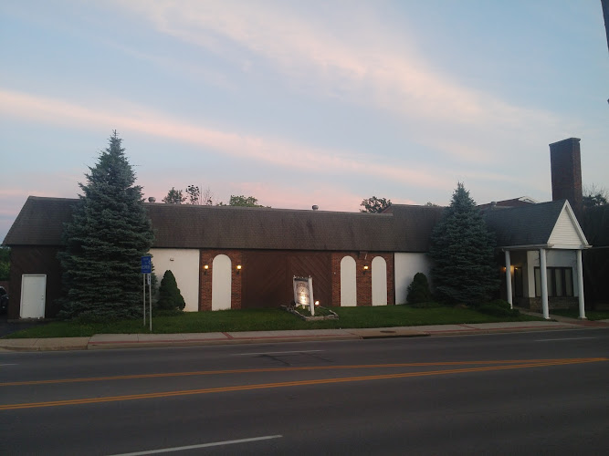Funeral Services at Don Catchen & Sons Funeral Home in Elsmere, Kentucky | FuneralHomes.fyi Don Catchen & Sons Funeral Home Elsmere Kentucky