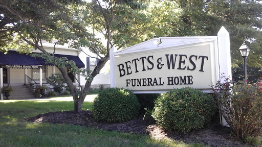 Betts & West Funeral Home Nicholasville Kentucky