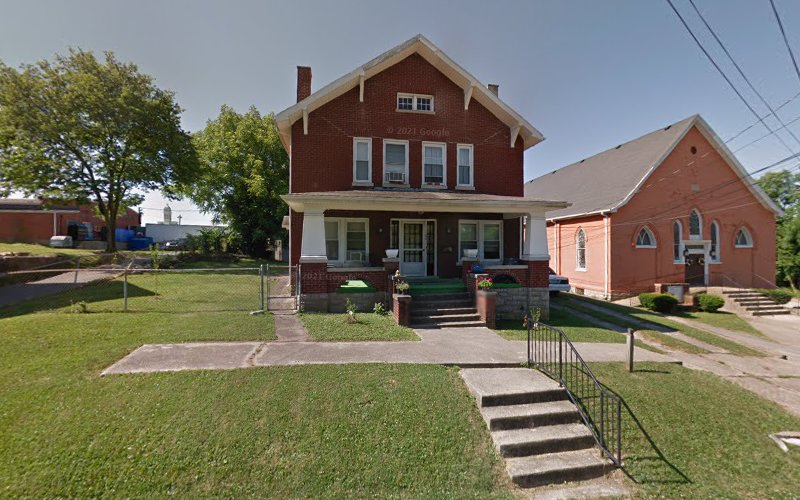 Funeral Services at Harris & Son Funeral Home in Georgetown, Kentucky | FuneralHomes.fyi Harris & Son Funeral Home Georgetown Kentucky