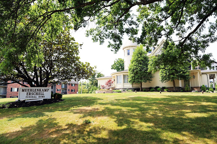Funeral Services at Muehlenkamp-Erschell Funeral in Fort Thomas, Kentucky | FuneralHomes.fyi Muehlenkamp-Erschell Funeral Fort Thomas Kentucky