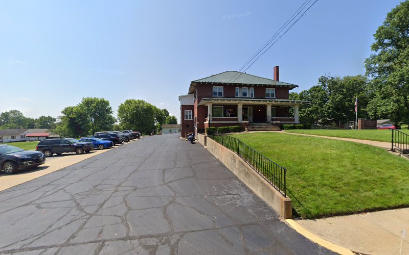 Funeral Services at Lester Jenkins & Sons Funeral in Bloomfield, Indiana | FuneralHomes.fyi Lester Jenkins & Sons Funeral Bloomfield Indiana