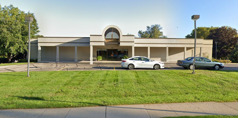 Langeland-Sterenberg Funeral Home Holland Michigan