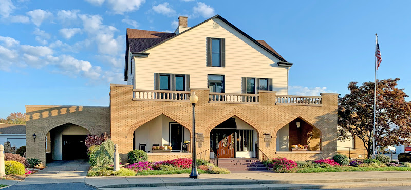 Welch & Cornett Funeral Home Linton Indiana