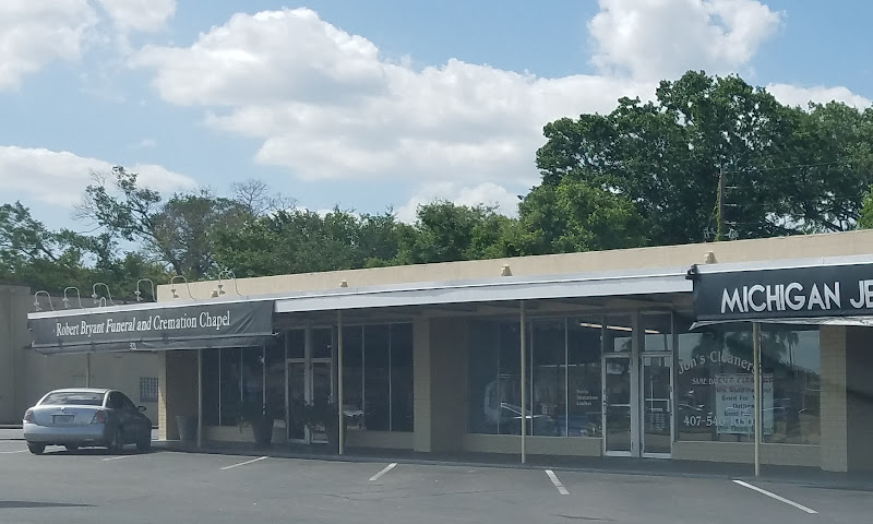 Funeral Services at Robert Bryant Funeral and Cremation Chapel in Orlando, Florida | FuneralHomes.fyi Robert Bryant Funeral and Cremation Chapel Orlando Florida