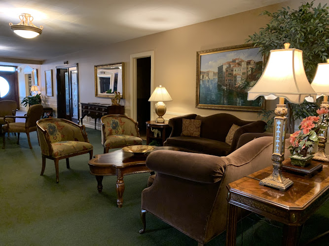 Funeral Services at Foran Funeral Home in Summit, Illinois | FuneralHomes.fyi Foran Funeral Home Summit Illinois