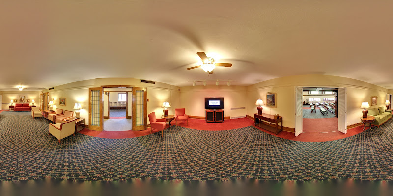 Funeral Services at Healy Chapel in Aurora, Illinois | FuneralHomes.fyi Healy Chapel Aurora Illinois