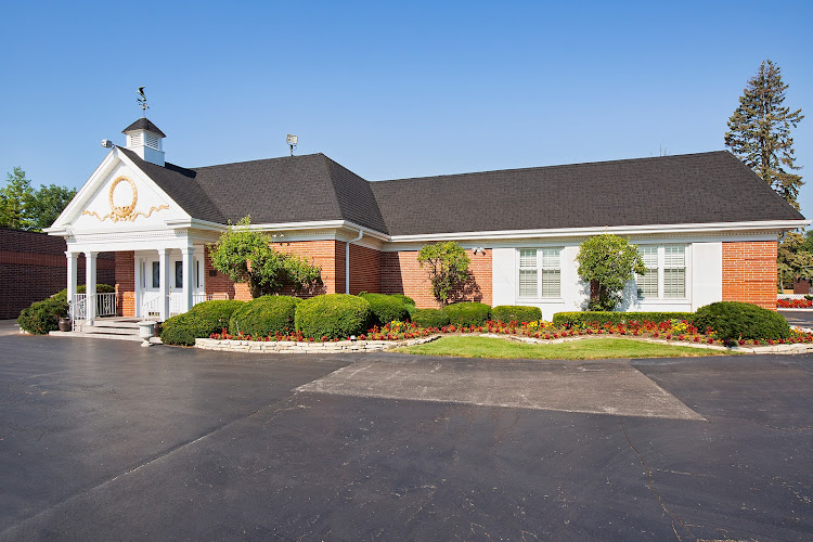 Funeral Services at Pedersen Ryberg Funeral Home in Elmhurst, Illinois | FuneralHomes.fyi Pedersen Ryberg Funeral Home Elmhurst Illinois