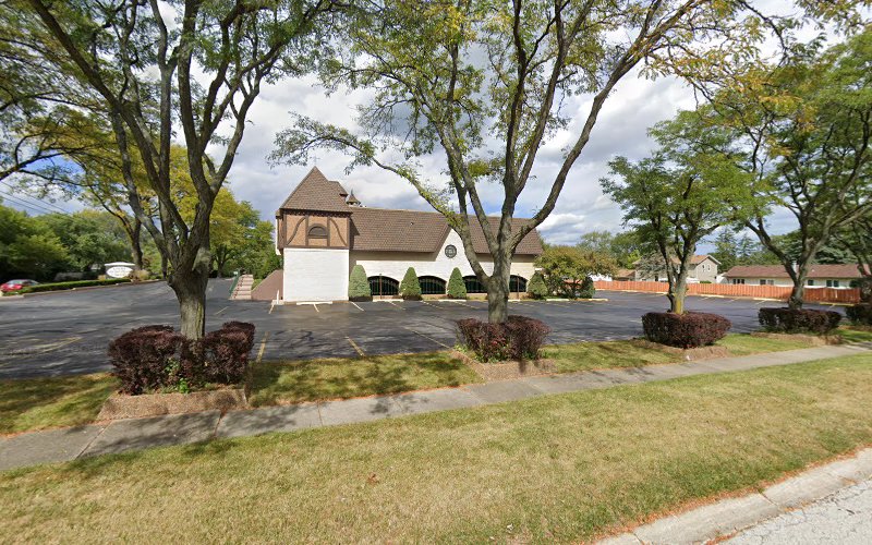 Funeral Services at Maioriello Teresa in Elk Grove Village, Illinois | FuneralHomes.fyi Maioriello Teresa Elk Grove Village Illinois