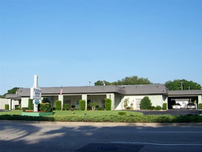 Funeral Services at Lewis W Mohn Funeral Home in Seminole, Florida | FuneralHomes.fyi Lewis W Mohn Funeral Home Seminole Florida