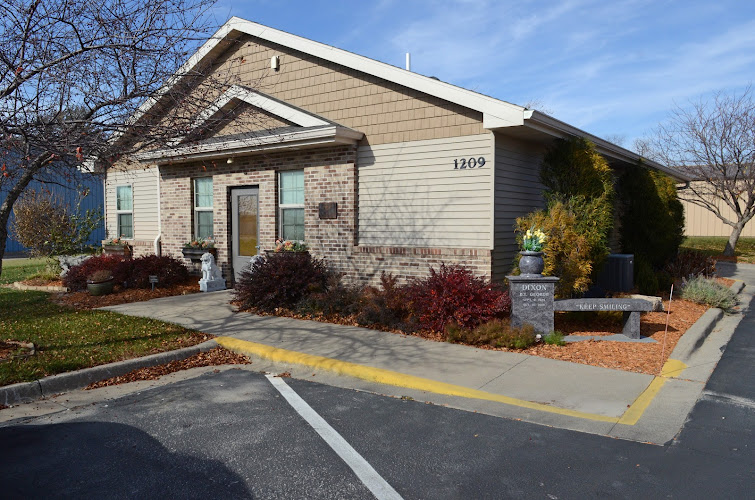 Mitchell Family Funeral Home Marshalltown Iowa