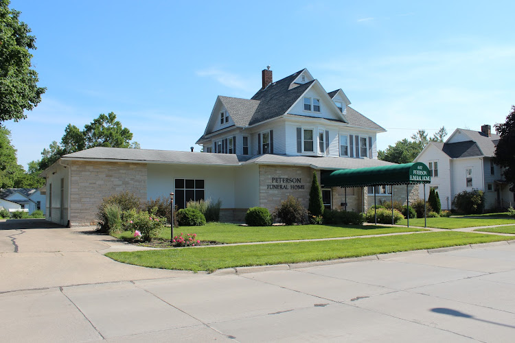 Peterson Funeral Home Indianola Iowa