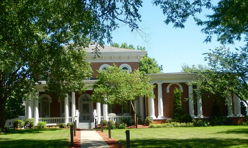 Bates Funeral Chapel Oskaloosa Iowa