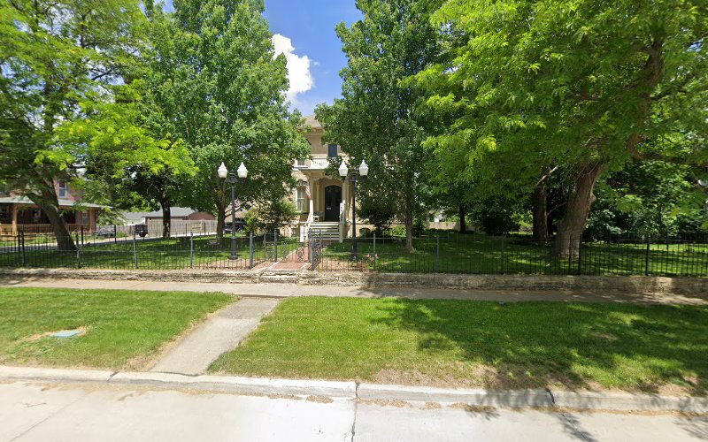 Funeral Services at Arnolds @ Henderson’s Highland Park Funeral Home in Indianola, Iowa | FuneralHomes.fyi Arnolds @ Henderson’s Highland Park Funeral Home Indianola Iowa