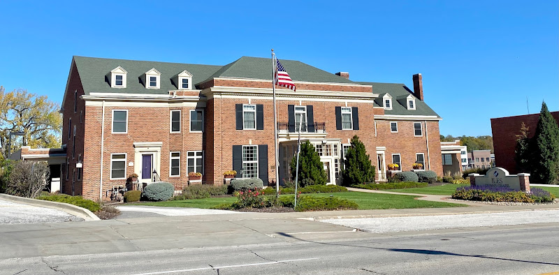 Iles Dunn’s Funeral Home Des Moines Iowa