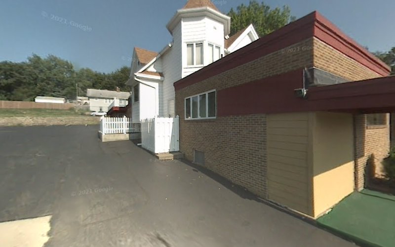 Funeral Services at Brooks Funeral Care in Des Moines, Iowa | FuneralHomes.fyi Brooks Funeral Care Des Moines Iowa