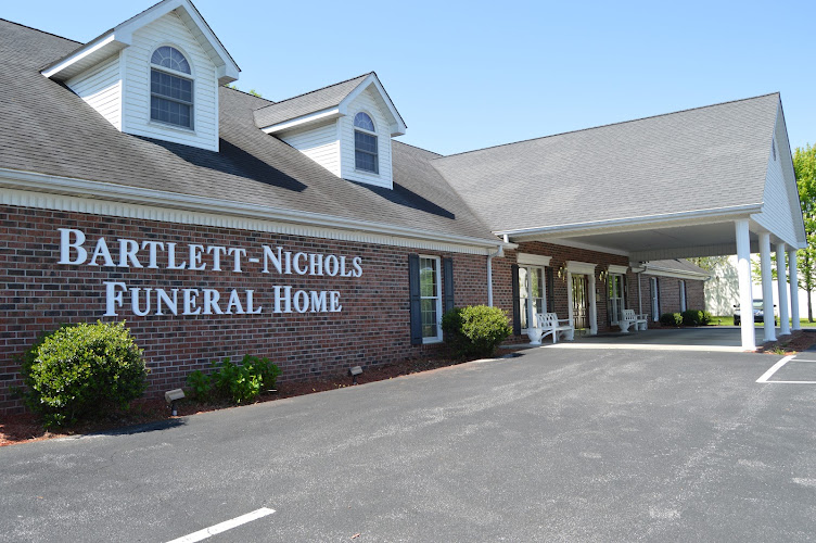 Bartlett-Nichols Funeral Home St Albans West Virginia