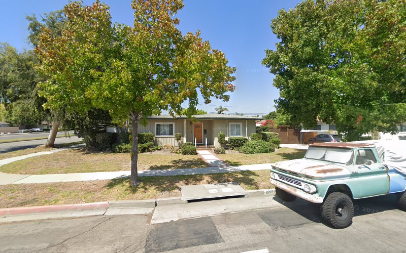 Funeral Services at Spongberg Lakewood Mortuary in Long Beach, California | FuneralHomes.fyi Spongberg Lakewood Mortuary Long Beach California