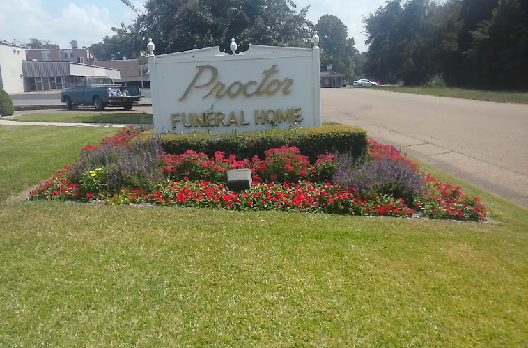 Funeral Services at Proctor Funeral Home in Camden, Arkansas | FuneralHomes.fyi Proctor Funeral Home Camden Arkansas
