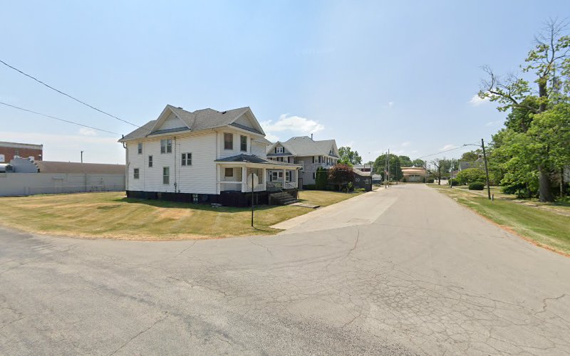 Funeral Services at Robison Chapel in Catlin, Illinois | FuneralHomes.fyi Robison Chapel Catlin Illinois