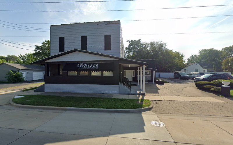 Funeral Services at Walkers in Champaign, Illinois | FuneralHomes.fyi Walkers Champaign Illinois