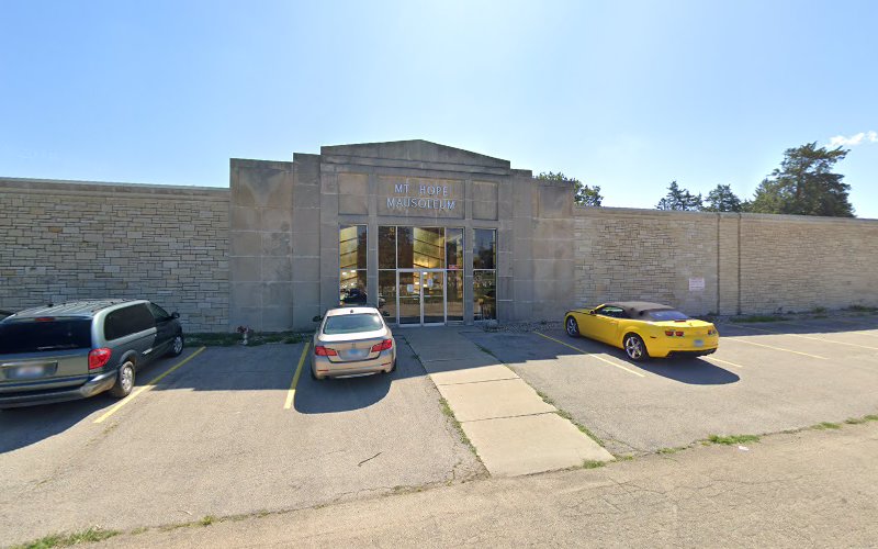 Funeral Services at Mittendorf Calvert Funeral Home in Champaign, Illinois | FuneralHomes.fyi Mittendorf Calvert Funeral Home Champaign Illinois