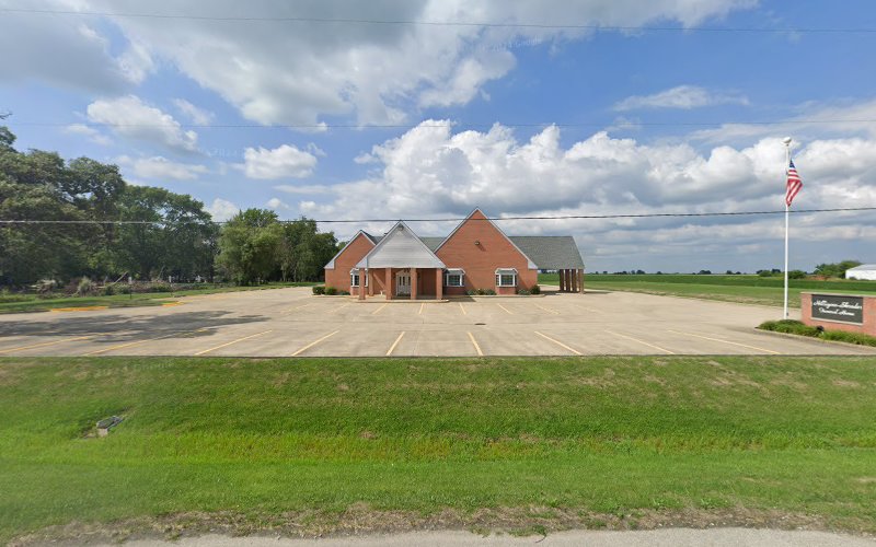 Funeral Services at Hilligoss Shrader Funeral Home in Atwood, Illinois | FuneralHomes.fyi Hilligoss Shrader Funeral Home Atwood Illinois