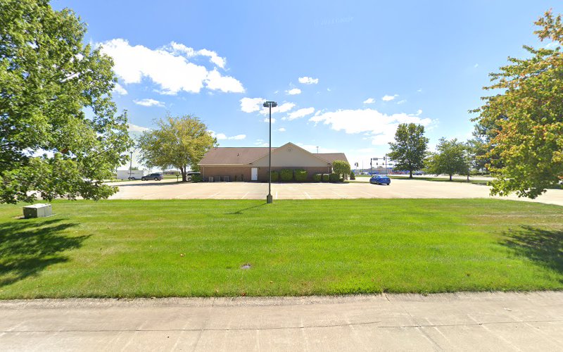 Funeral Services at Adams Funeral Chapel in Charleston, Illinois | FuneralHomes.fyi Adams Funeral Chapel Charleston Illinois