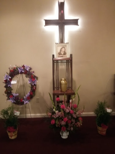 Funeral Services at Memorial Gardens Funeral Home in Sheridan, Arkansas | FuneralHomes.fyi Memorial Gardens Funeral Home Sheridan Arkansas