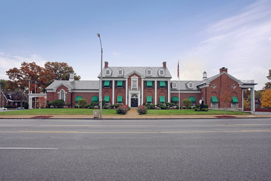Hoffmeister Colonial Mortuary St. Louis Missouri