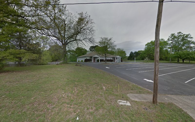 Funeral Services at Huson Funeral Home in Little Rock, Arkansas | FuneralHomes.fyi Huson Funeral Home Little Rock Arkansas