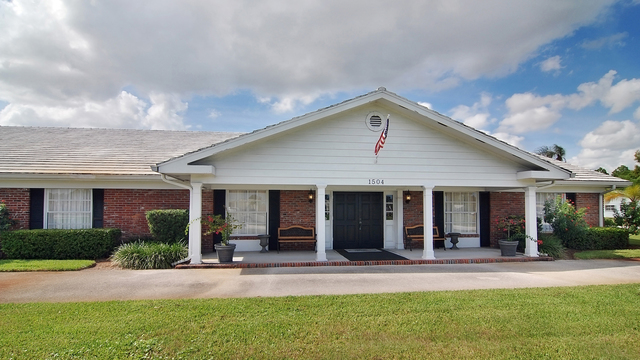 Funeral Services at Aycock Funeral Home in Port St. Lucie, Florida | FuneralHomes.fyi Aycock Funeral Home Port St. Lucie Florida