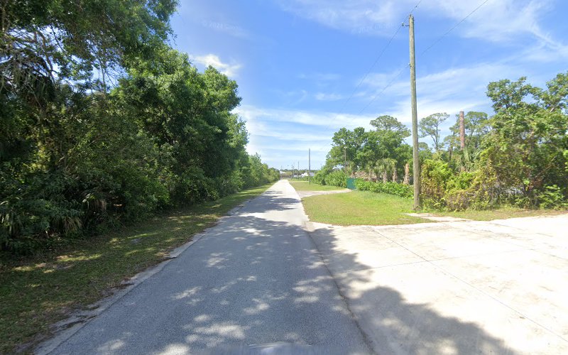 Funeral Services at Oak Hammock Crematory in Indiantown, Florida | FuneralHomes.fyi Oak Hammock Crematory Indiantown Florida