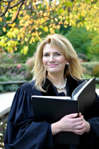 Funeral Services at Sarah Ritchie Celebrant for Funerals and Memorials in New York, New York | FuneralHomes.fyi Sarah Ritchie Celebrant for Funerals and Memorials New York New York