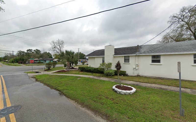 Funeral Services at Sarah L. Carter’s Funeral Home in Jacksonville, Florida | FuneralHomes.fyi Sarah L. Carter’s Funeral Home Jacksonville Florida